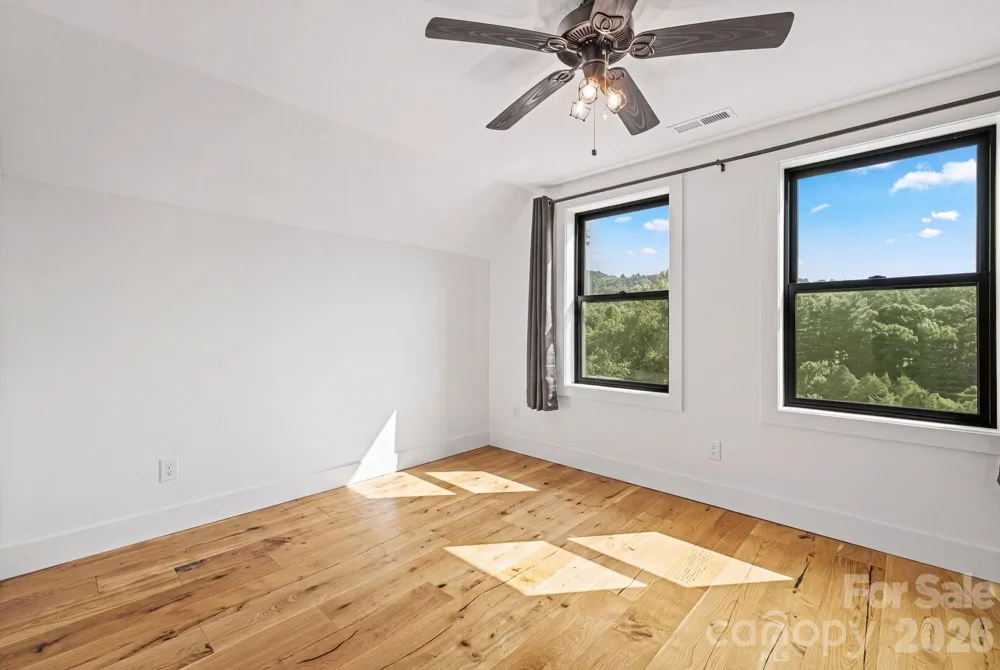 340 Porter Creek Drive Franklin, NC 28734