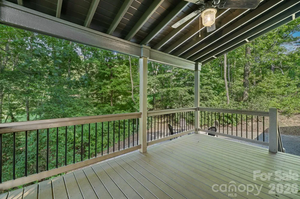 340 Porter Creek Drive Franklin, NC 28734