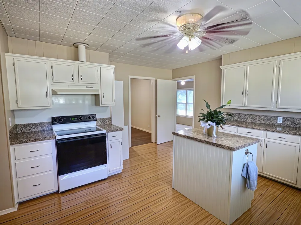 2207 4th Street Brownwood, TX 76801