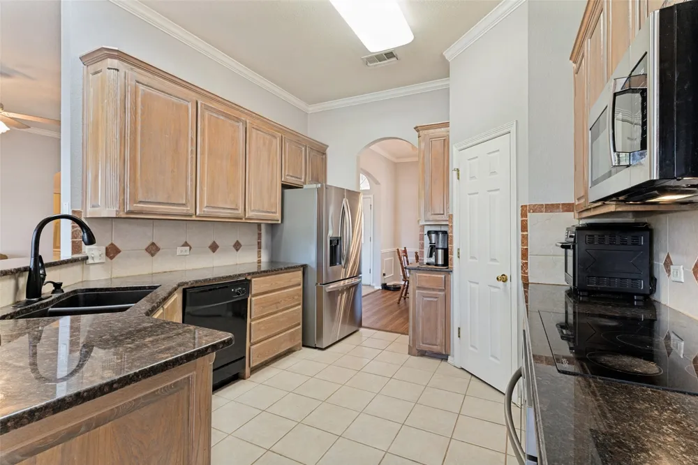 11432 Brook Green Lane Haslet, TX 76052