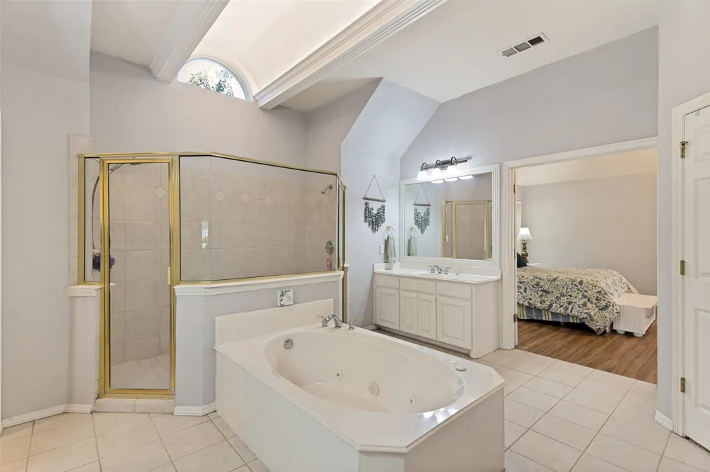 11432 Brook Green Lane Haslet, TX 76052