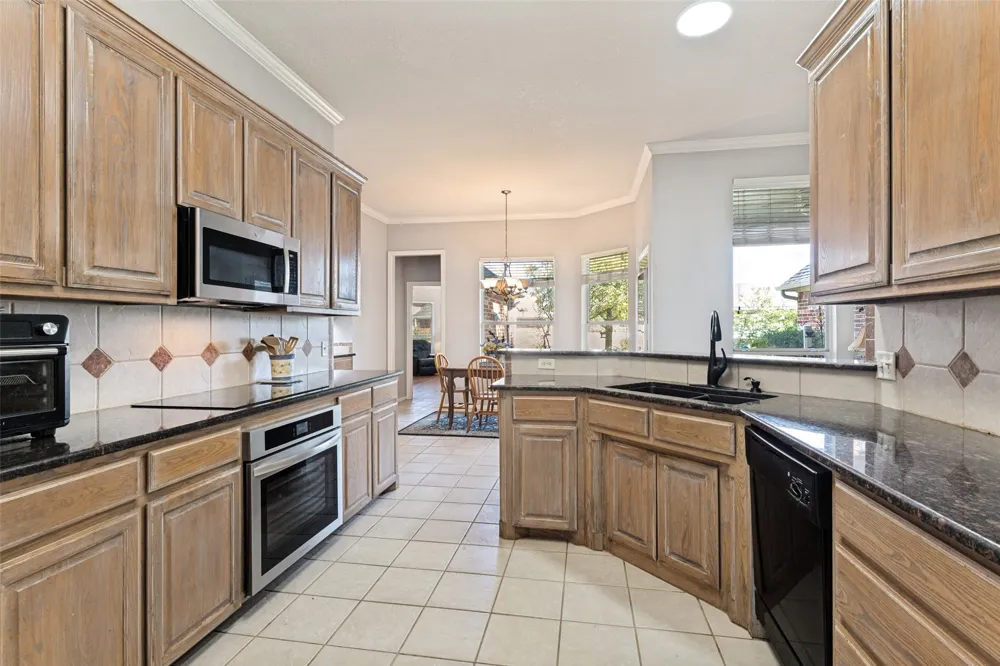 11432 Brook Green Lane Haslet, TX 76052