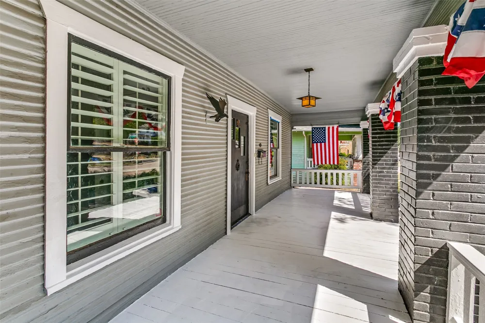 2004 Fairmount Avenue Fort Worth, TX 76110