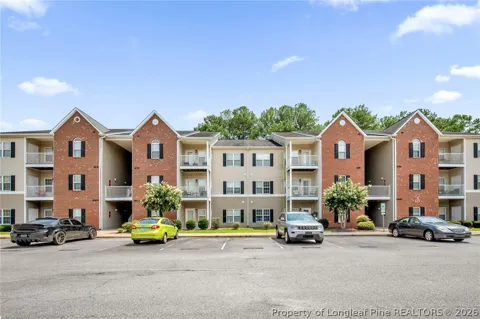 625 Marshtree Lane #104