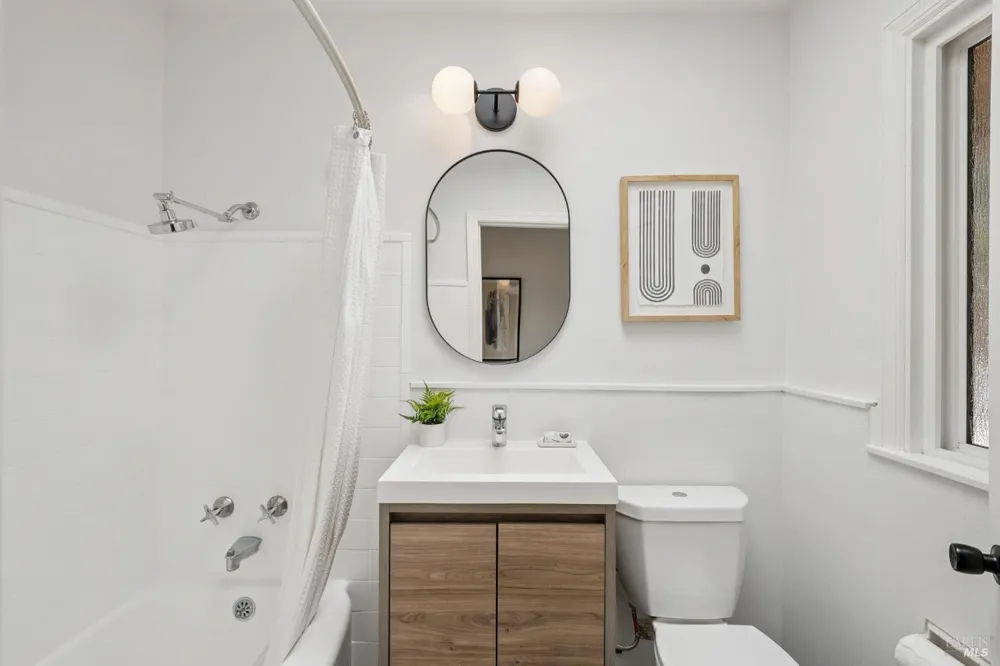1125 Meadowcrest Drive Corte Madera, CA 94925
