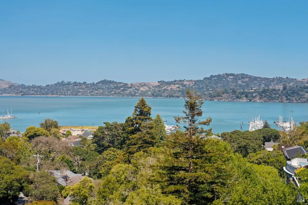 112 Glen Drive Sausalito, CA 94965
