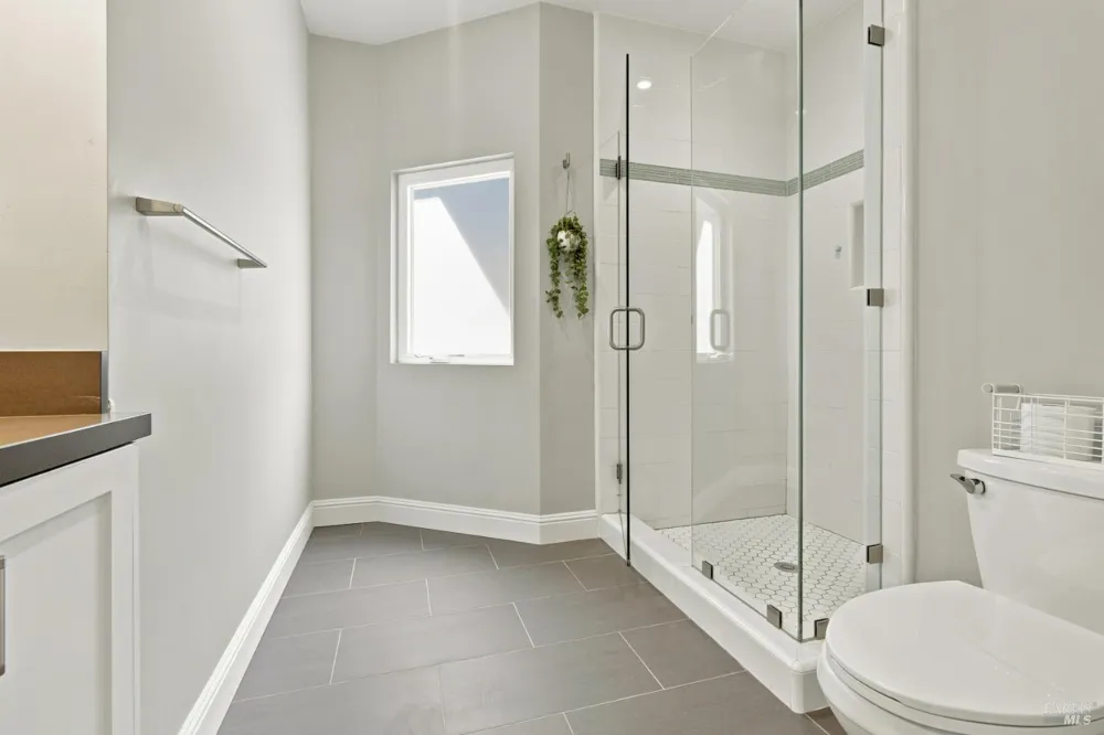 112 Glen Drive Sausalito, CA 94965