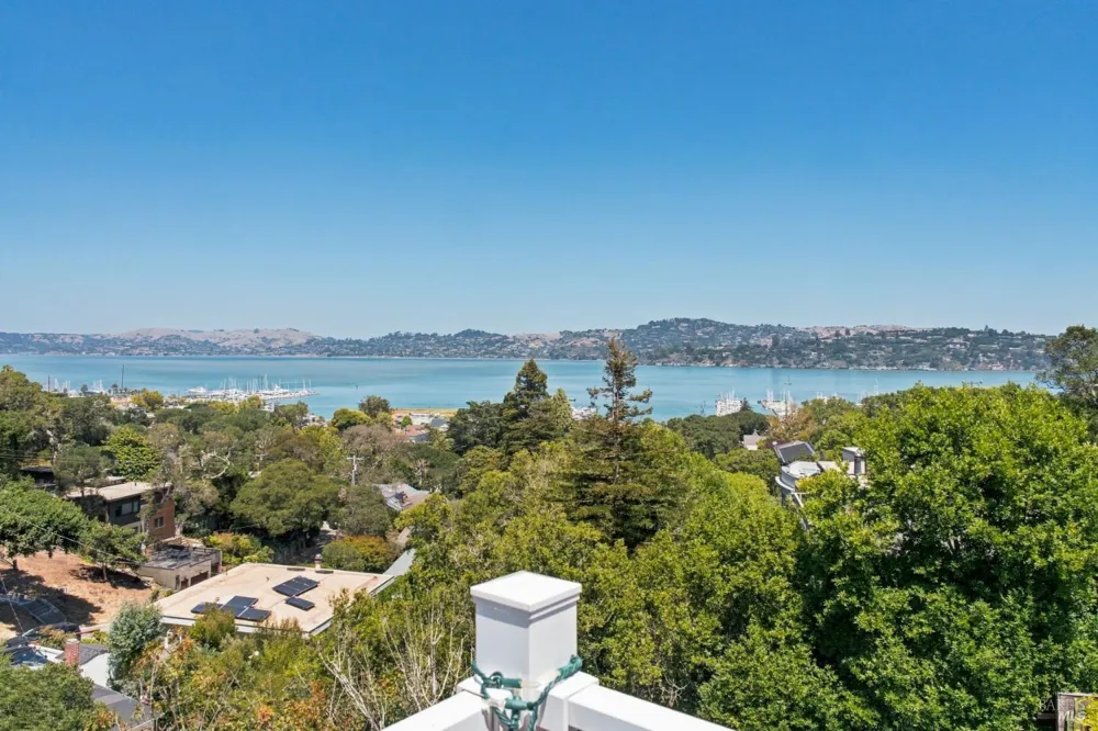 112 Glen Drive Sausalito, CA 94965