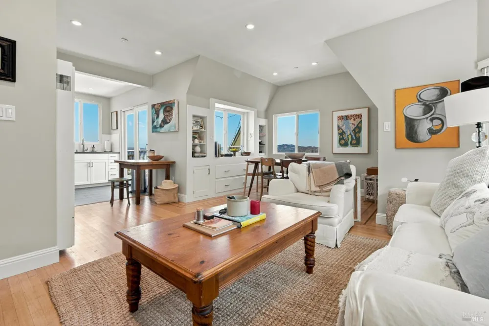 112 Glen Drive Sausalito, CA 94965