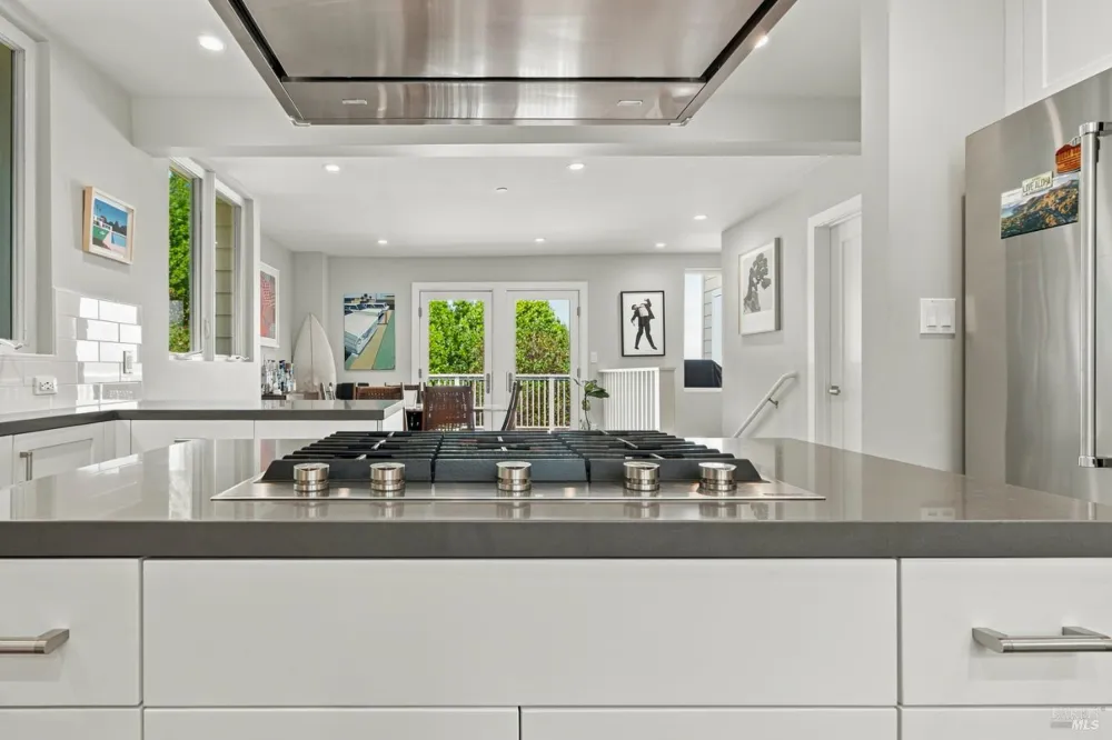112 Glen Drive Sausalito, CA 94965