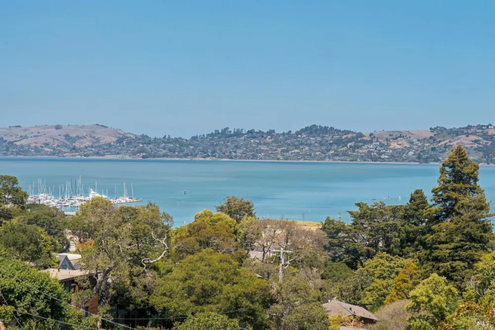 112 Glen Drive Sausalito, CA 94965