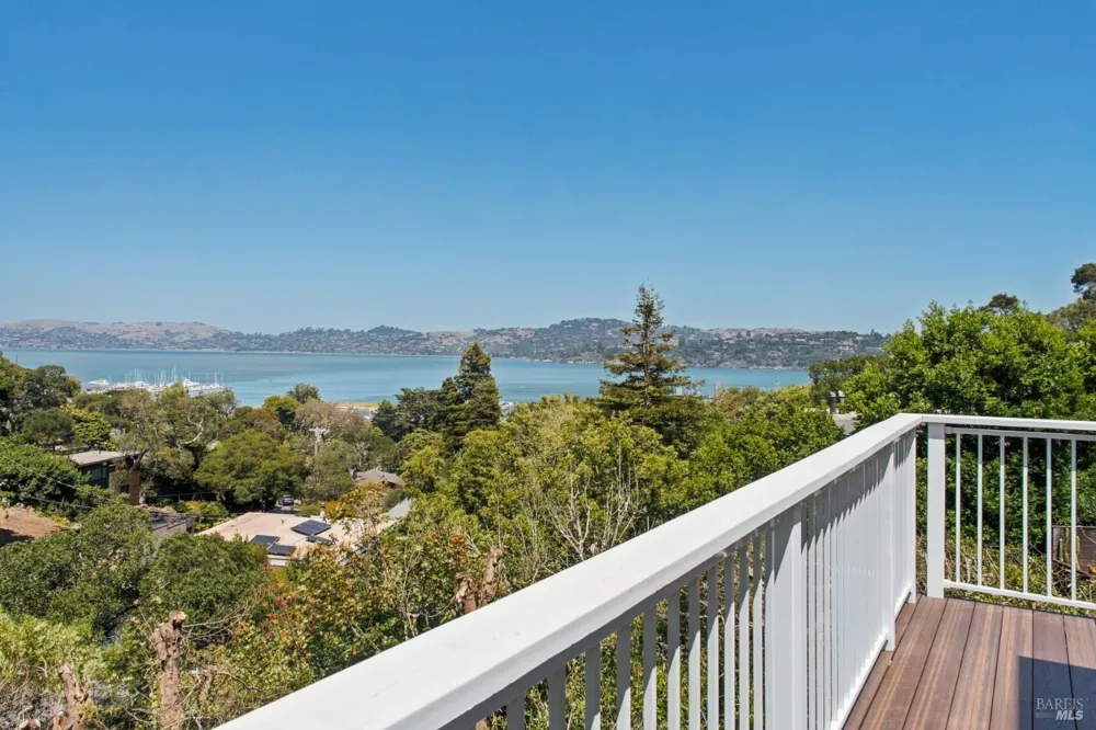 112 Glen Drive Sausalito, CA 94965
