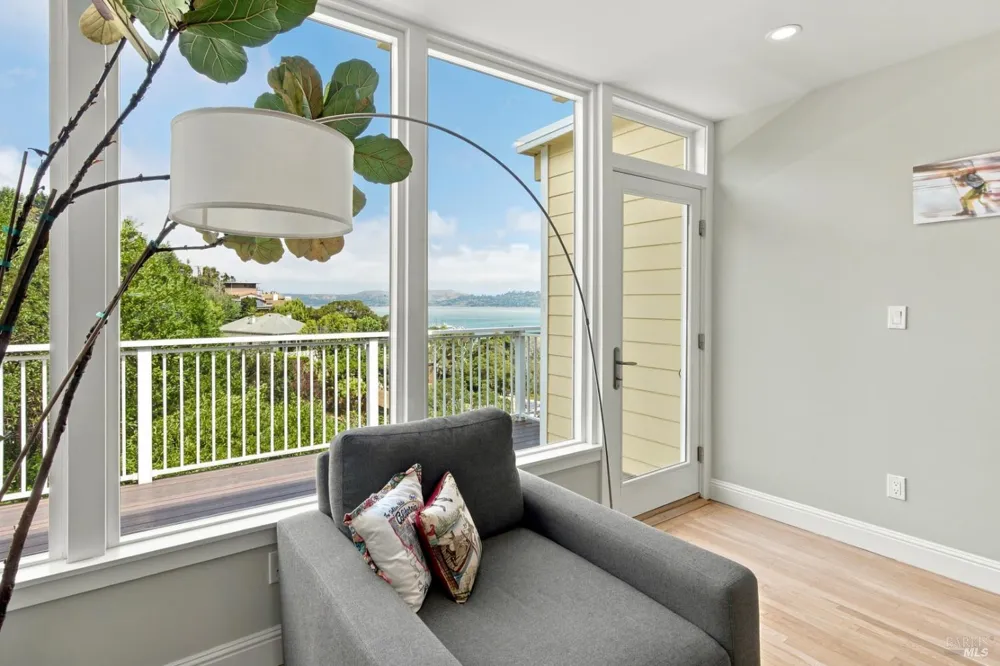 112 Glen Drive Sausalito, CA 94965