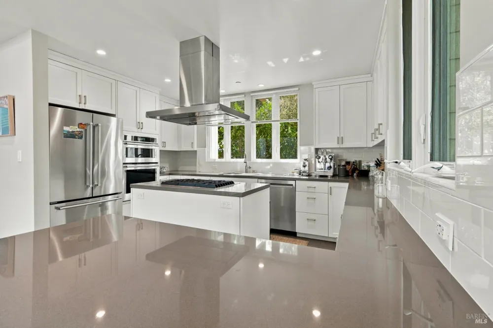 112 Glen Drive Sausalito, CA 94965