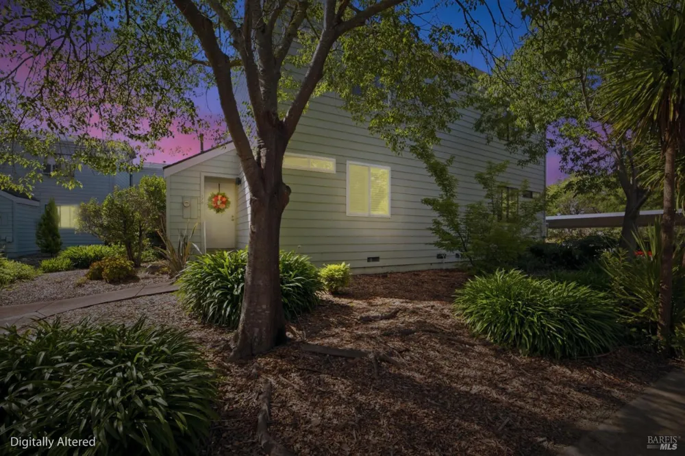 178 Courtyards E Windsor, CA 95492