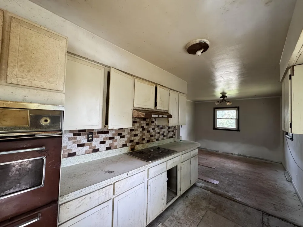 6657 Old Porter Road Portage, IN 46368