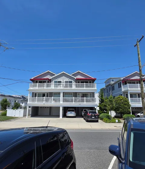 2508 Surf Avenue