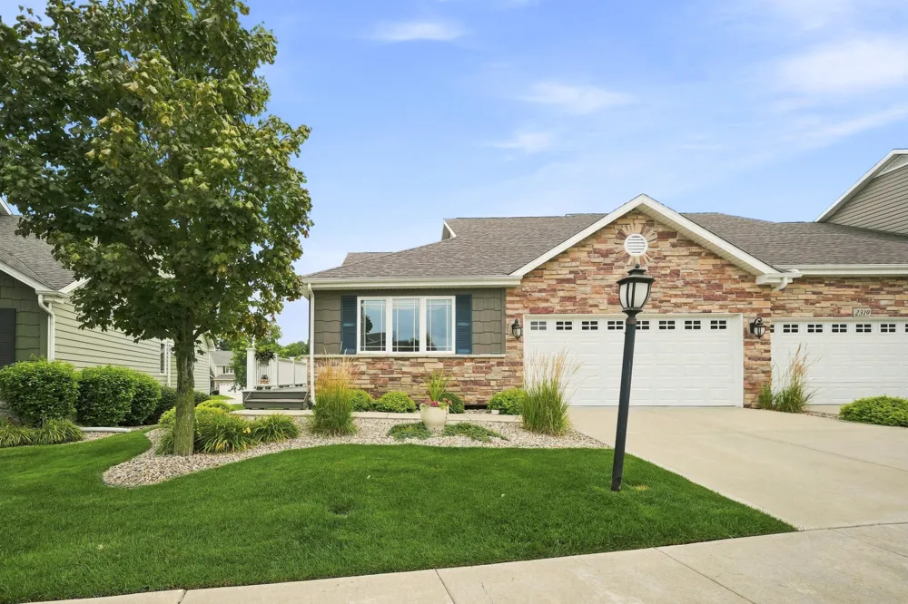 2315 Legend Circle Chesterton, IN 46304