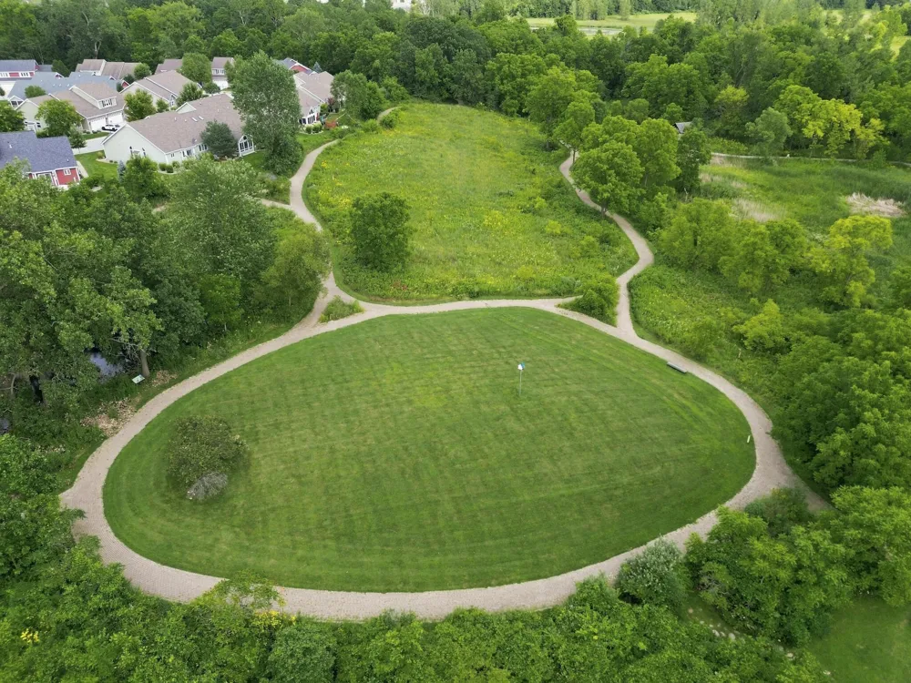 2315 Legend Circle Chesterton, IN 46304