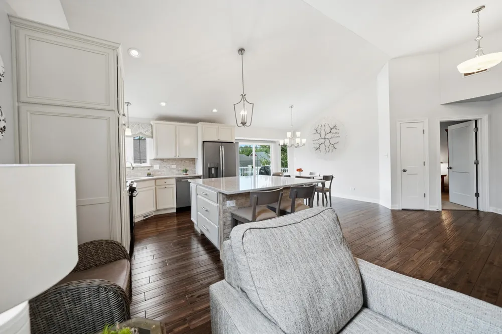 2315 Legend Circle Chesterton, IN 46304