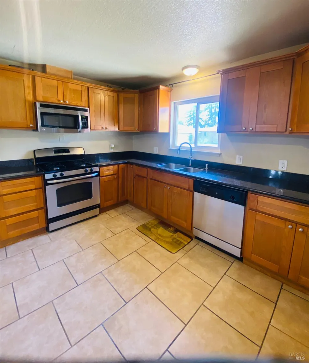 118 Empire Place Fairfield, CA 94533