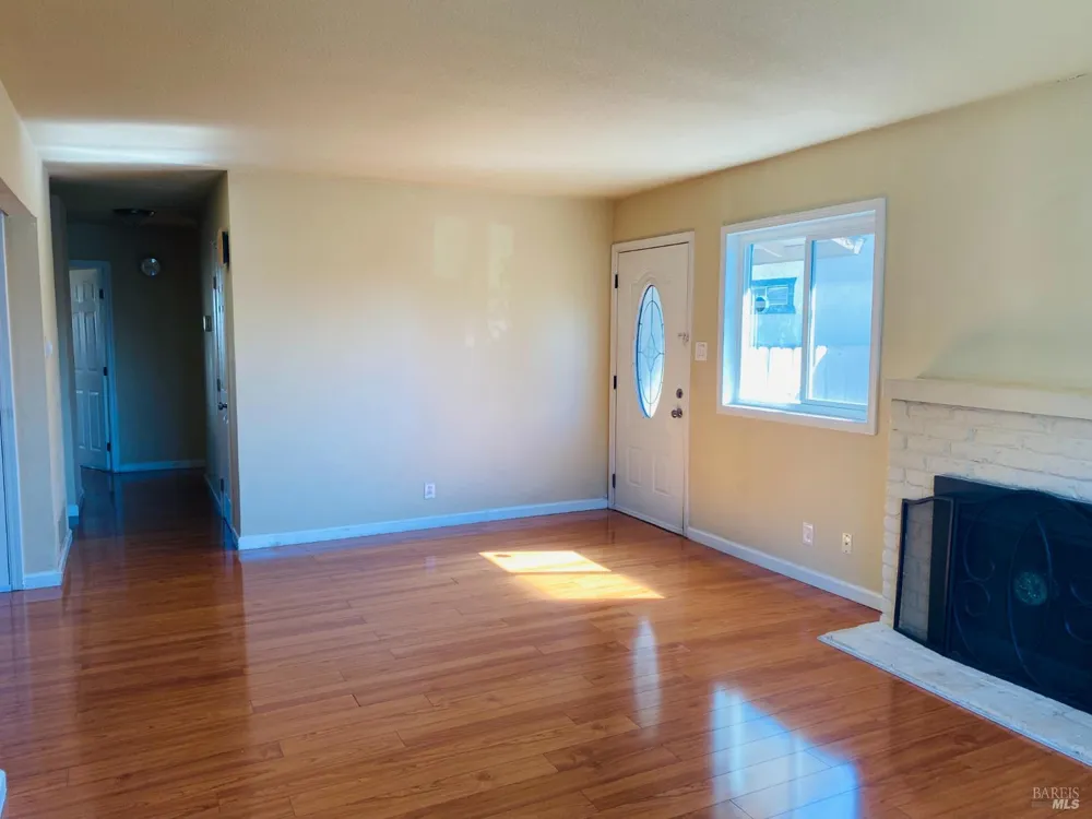 118 Empire Place Fairfield, CA 94533