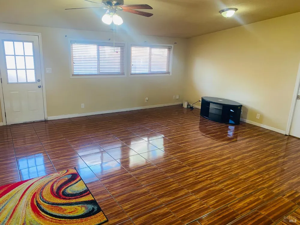 118 Empire Place Fairfield, CA 94533