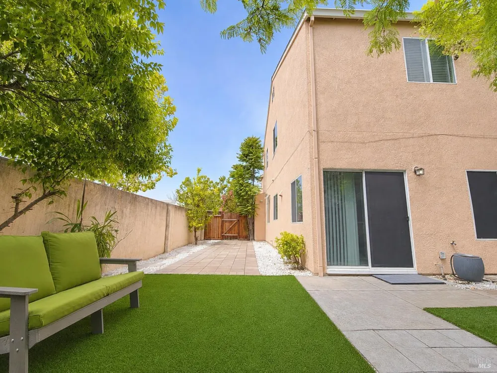 402 Chelsea Xing San Jose, CA 95138