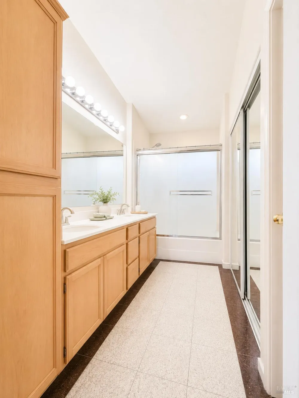 402 Chelsea Xing San Jose, CA 95138