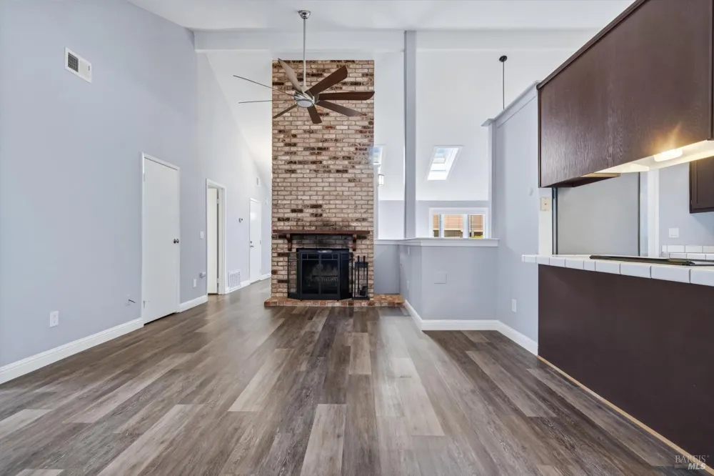 152 Rancho Bonito Circle Petaluma, CA 94954