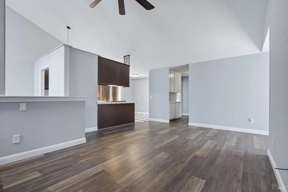 152 Rancho Bonito Circle Petaluma, CA 94954