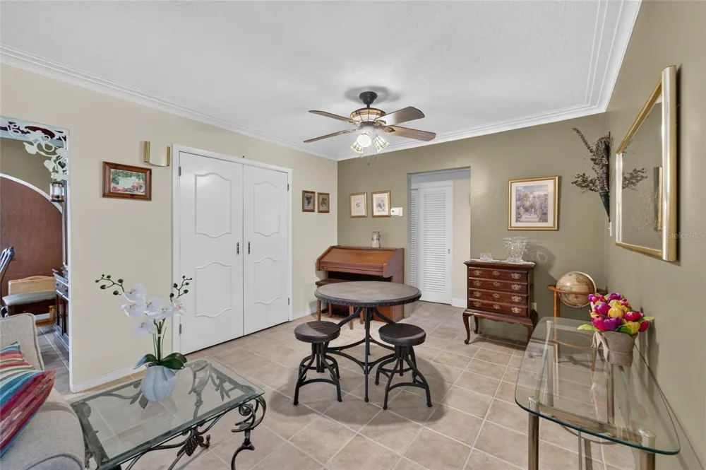 5825 20TH AVENUE S Gulfport, FL 33707