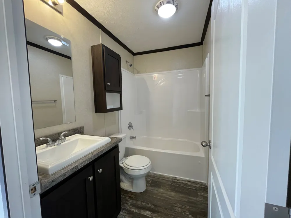 31 Mockingbird Dr, #221 Orion Township, MI 48359