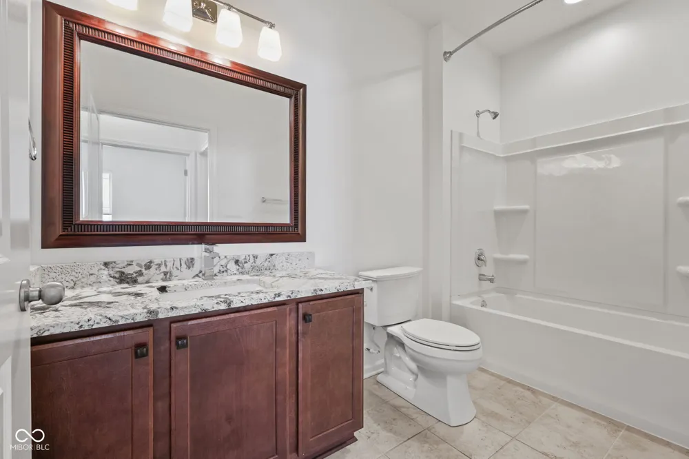 13996 Finnhorse Drive Carmel, IN 46032