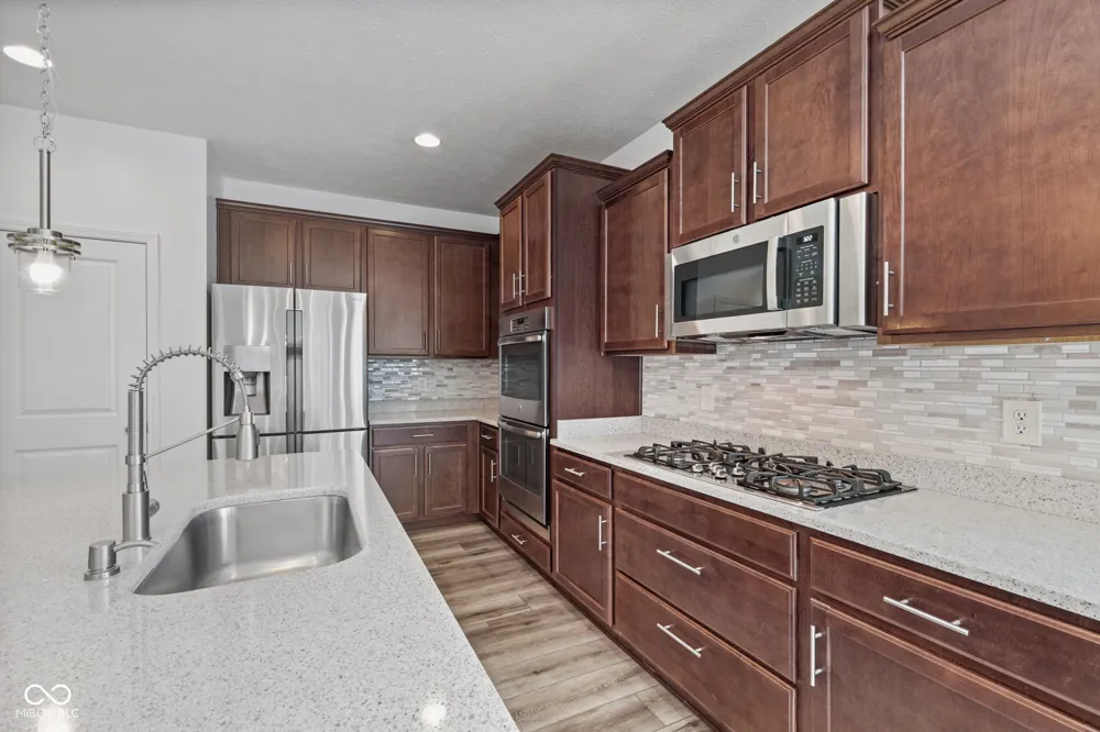 13996 Finnhorse Drive Carmel, IN 46032