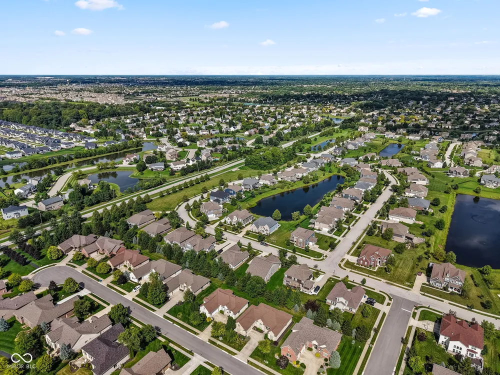 13996 Finnhorse Drive Carmel, IN 46032