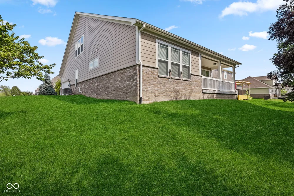 13996 Finnhorse Drive Carmel, IN 46032