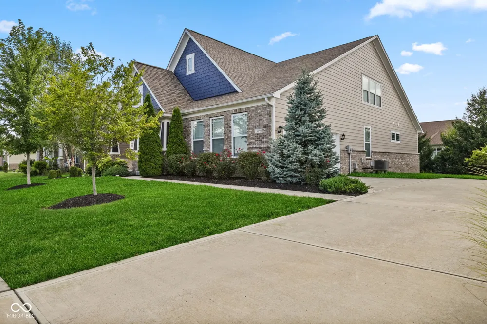 13996 Finnhorse Drive Carmel, IN 46032
