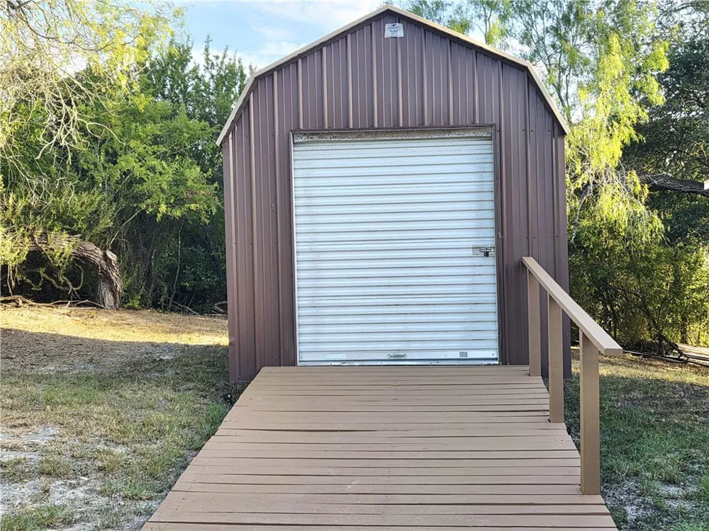 118 Minson Drive Sandia, TX 78383