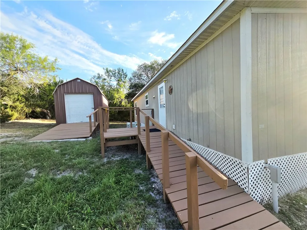 118 Minson Drive Sandia, TX 78383
