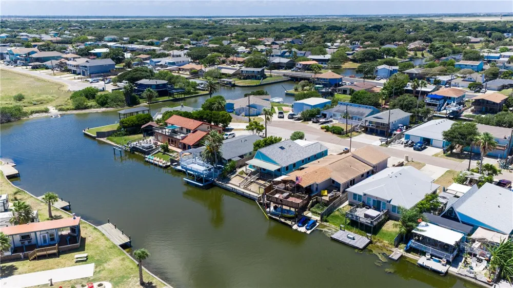 3229 Nassau Drive Corpus Christi, TX 78418