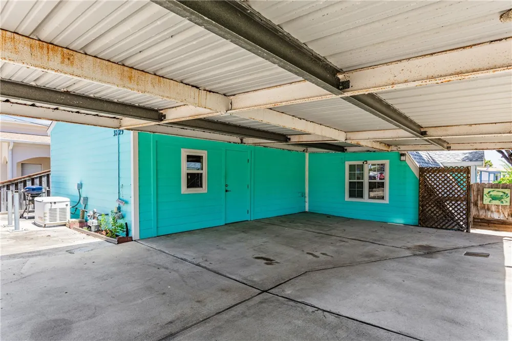 3229 Nassau Drive Corpus Christi, TX 78418
