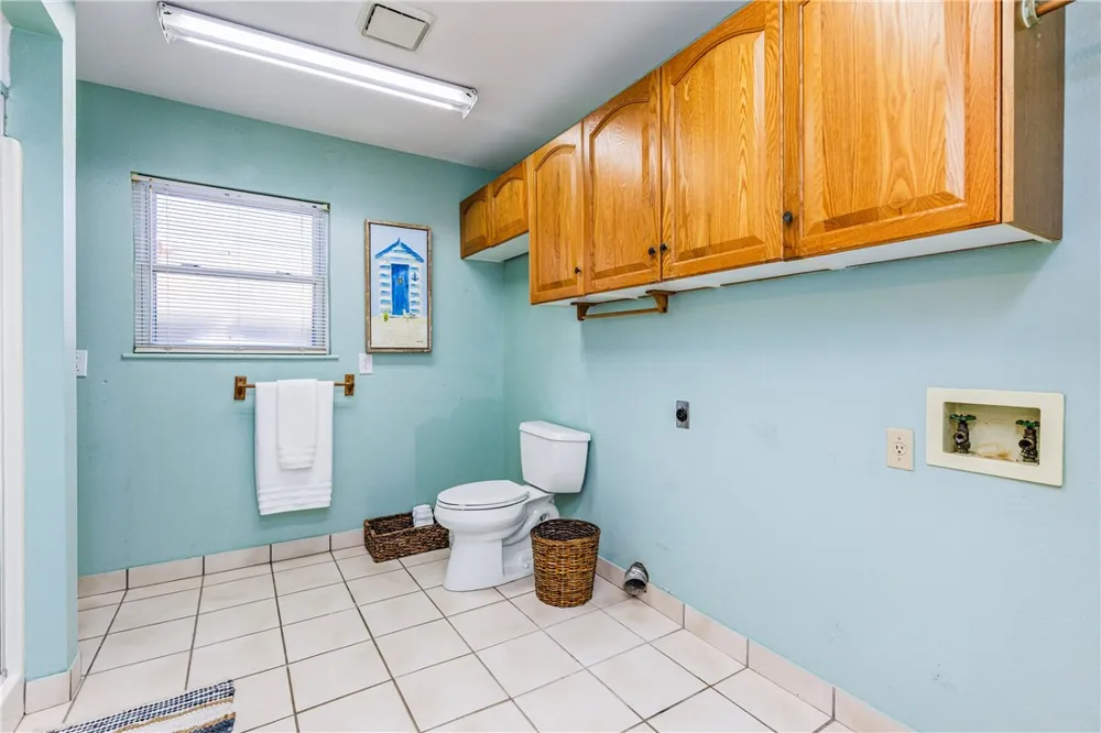 3229 Nassau Drive Corpus Christi, TX 78418