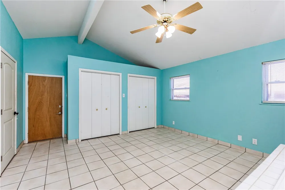 3229 Nassau Drive Corpus Christi, TX 78418
