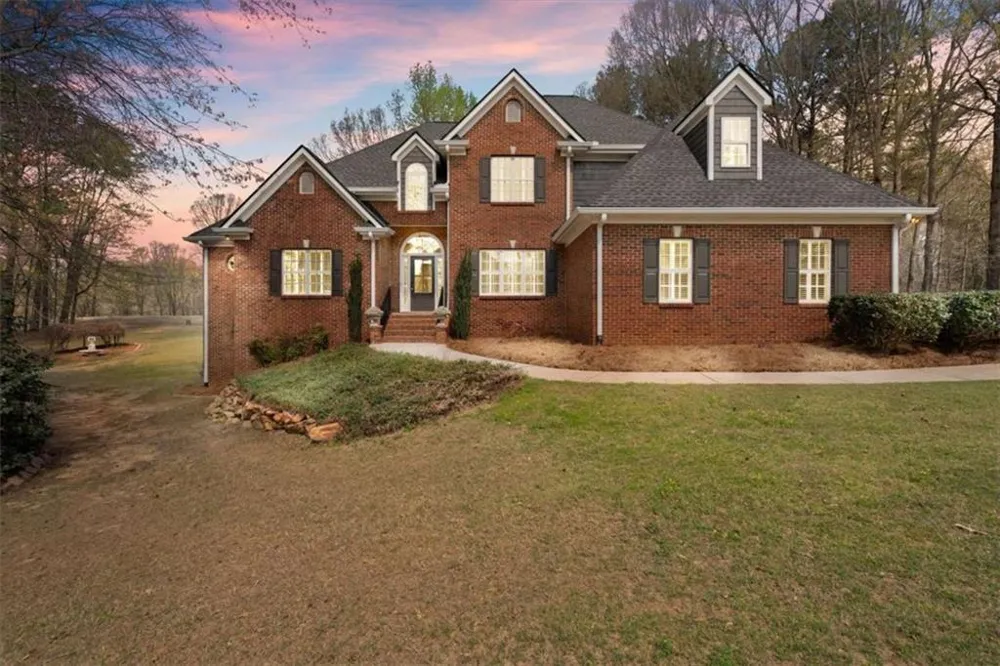 304 Pinehurst Way Carrollton, GA 30116
