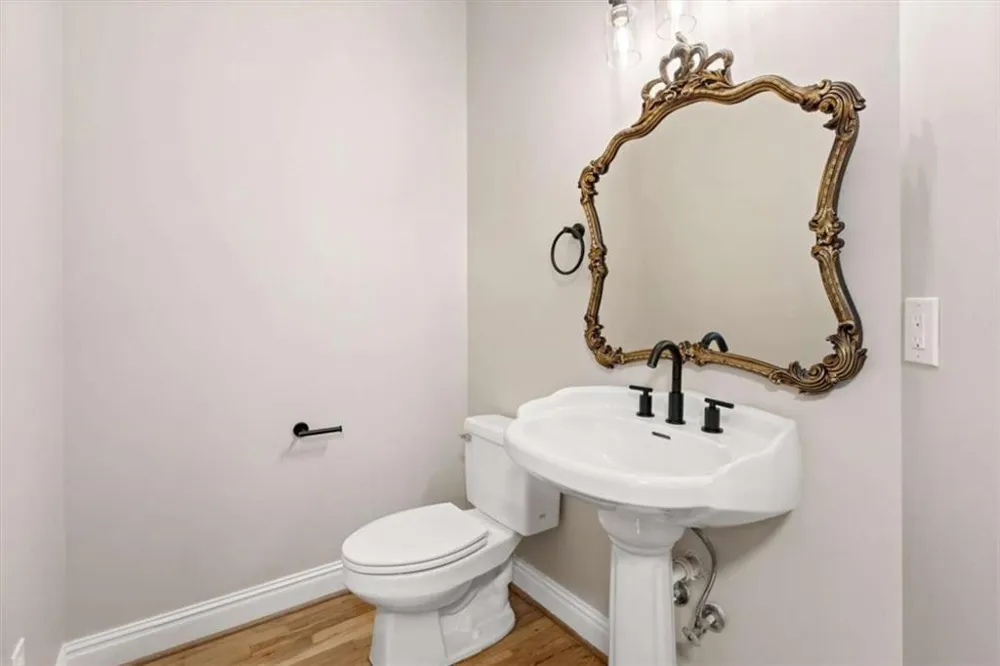 304 Pinehurst Way Carrollton, GA 30116