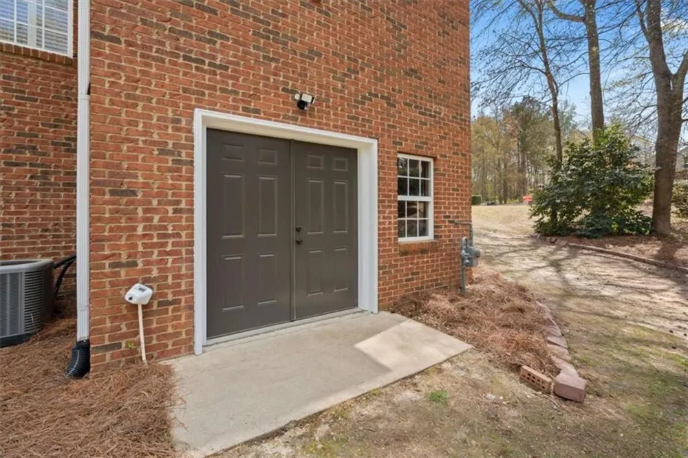 304 Pinehurst Way Carrollton, GA 30116