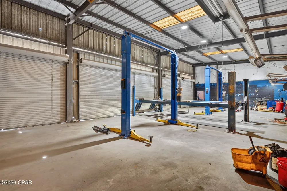 606 W Highway 90 Bonifay, FL 32425