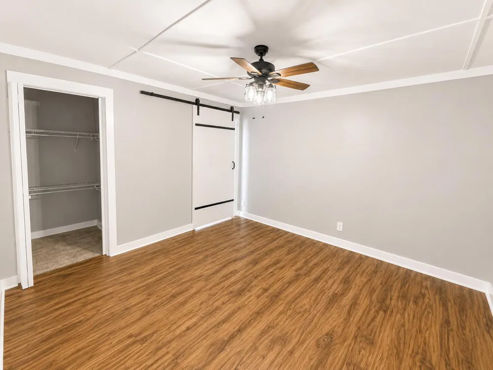 56 W Penn Street Trion, GA 30753