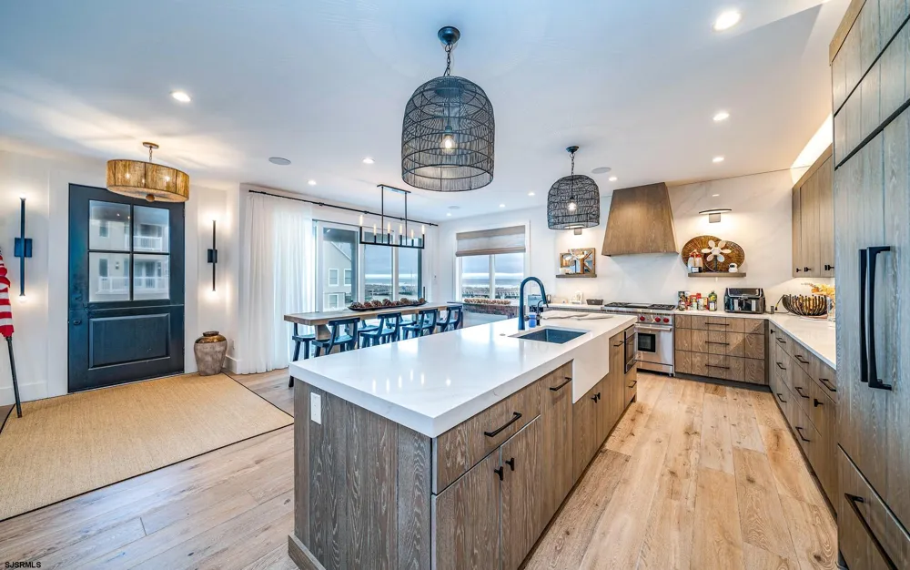 108 S Martindale Ave Ventnor, NJ 08406